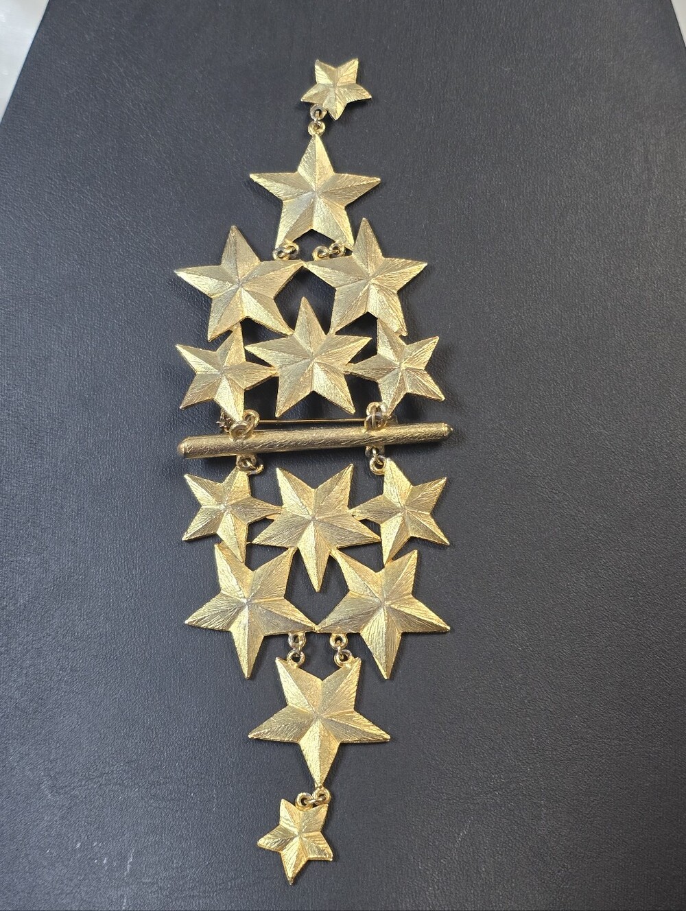 Vintage Ultra Craft Cascading Star Gold Tone Shouler Brooch